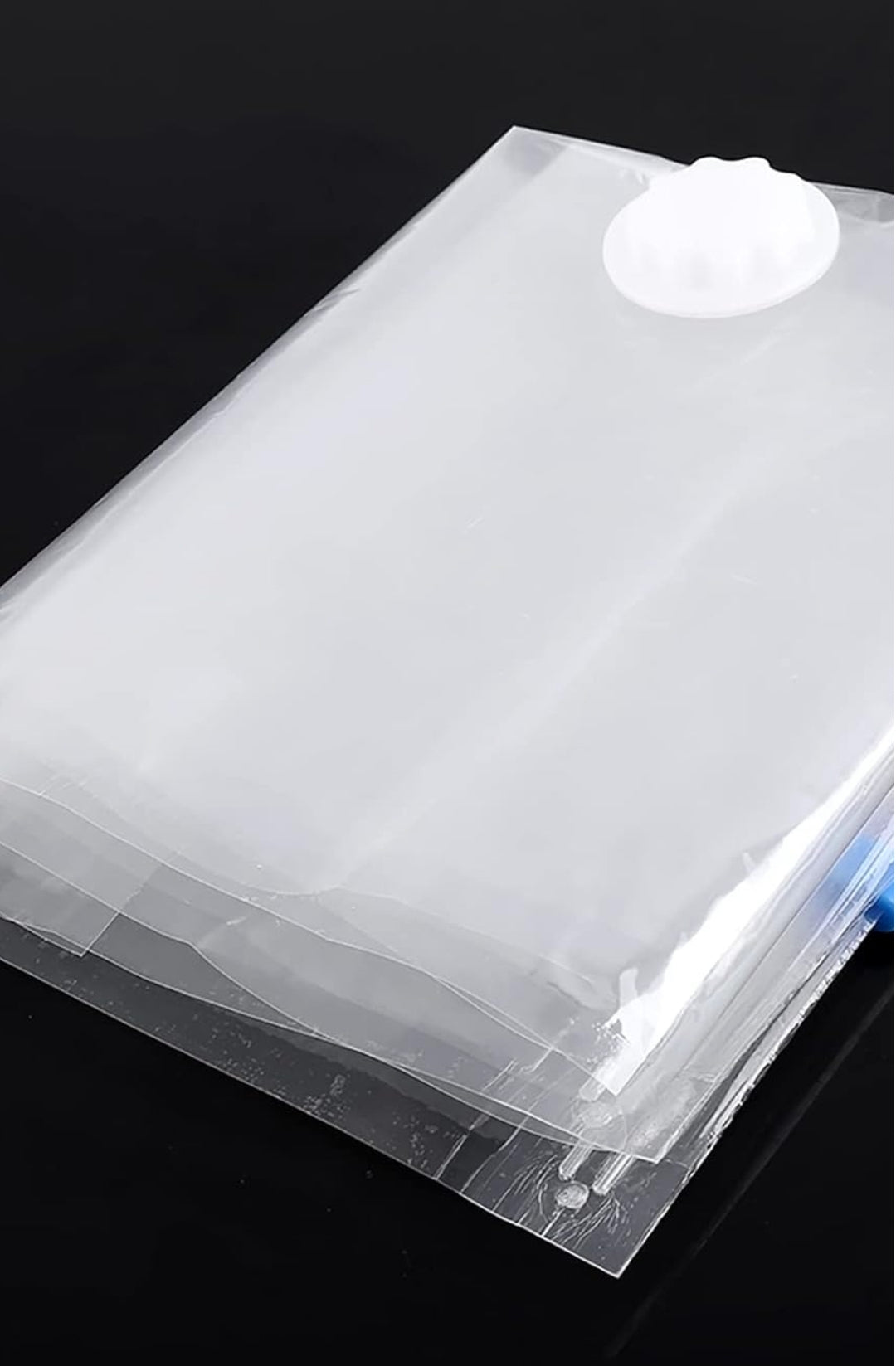Vacuum storage bag