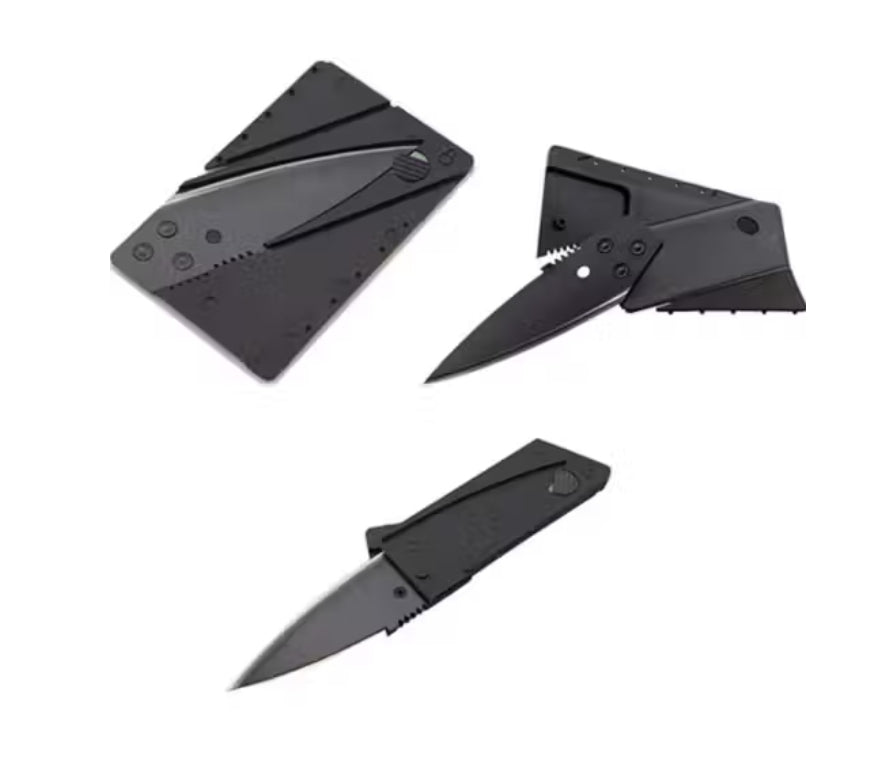 Card folding knife